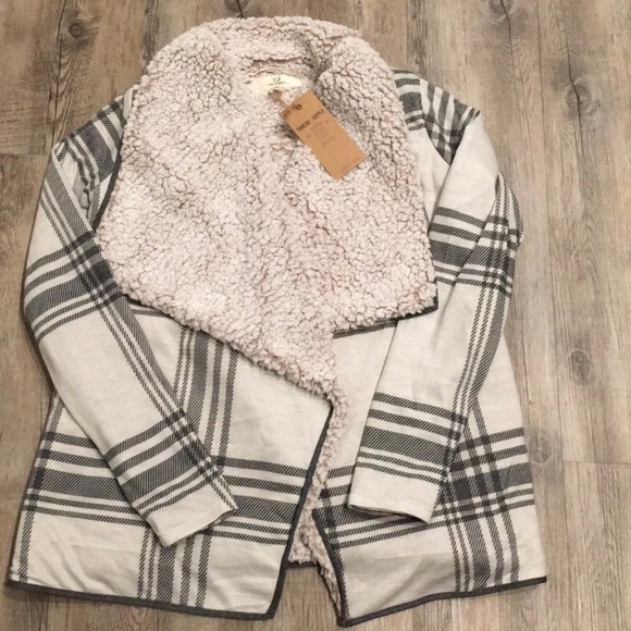 Thread & supply Sherpa monarch Cardigan sweater - Picture 2 of 8